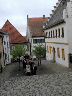 Einzug 2